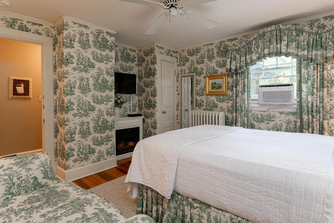 Pinecrest Bed & Breakfast Asheville Exterior foto